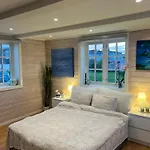 Lovely Little Northern House * 안데네스